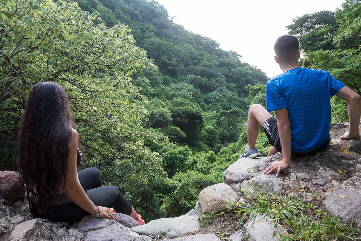 Caminata a las Cascadas de El Tepalo