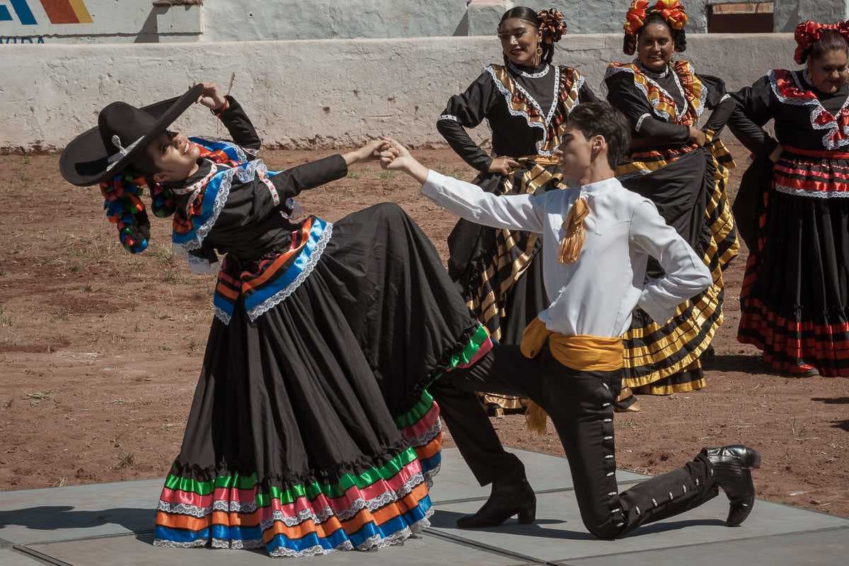 Watch a Ballet Folklórico Performance